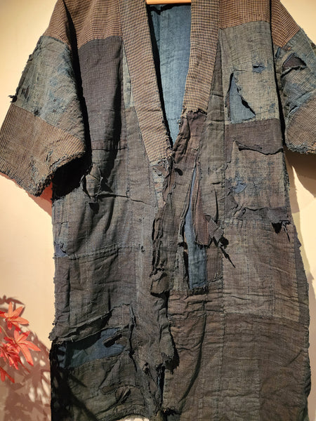 1930s Antique Indigo Boro Sashiko Tattered Patchwork Noragi Stray Clothes