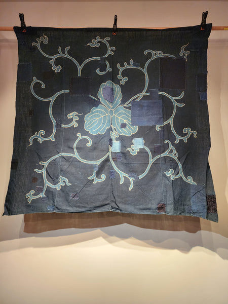 Vintage Japanese Aizome Indigo Kamon Boro Tsutsugaki Furoshiki 130 x 129cm