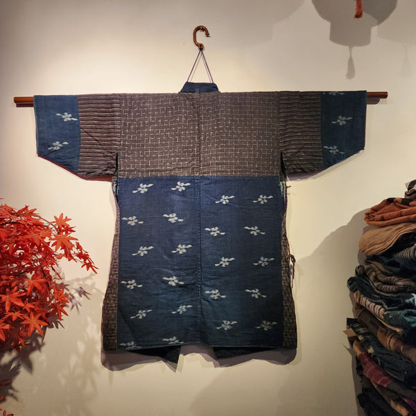 Vintage Japanese Indigo ikat Shibori Patchwork Noragi