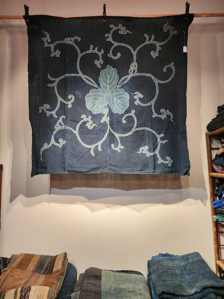 Vintage Japanese Aizome Indigo Kamon Boro Tsutsugaki Furoshiki 130 x 129cm