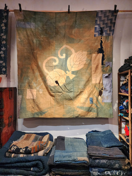 Boro Faded Japanese Patchwork Kamon Tsutsugaki Furoshiki 160 x 170cm