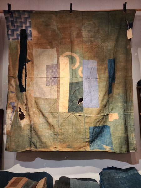 Boro Faded Japanese Patchwork Kamon Tsutsugaki Furoshiki 160 x 170cm