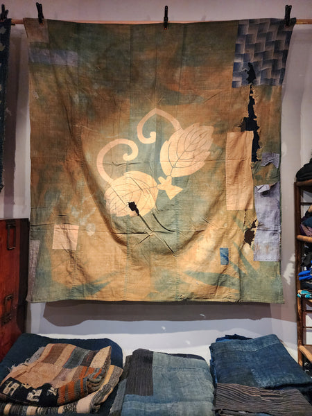 Boro Faded Japanese Patchwork Kamon Tsutsugaki Furoshiki 160 x 170cm