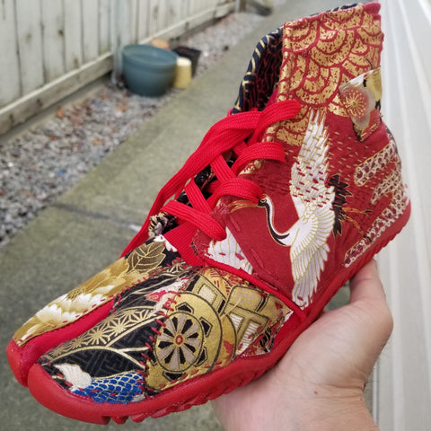 Golden Fabric of Japan Tabi (unfinished project)