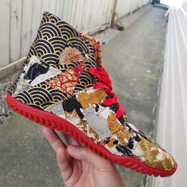 Golden Fabric of Japan Tabi (unfinished project)