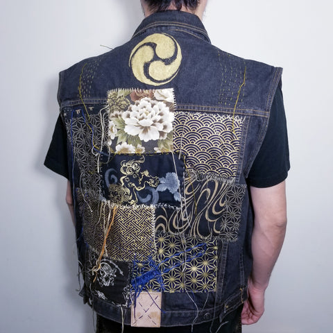 Golden Foo Dog Lion Handstitched Sashiko Retro Patchwork Vest