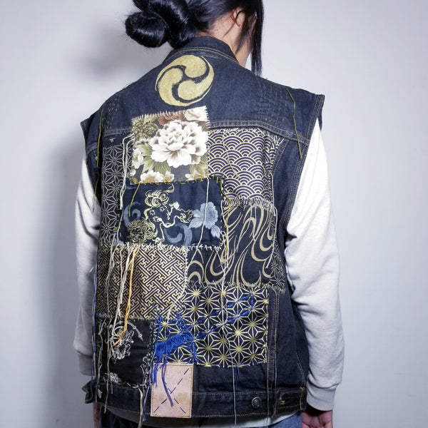 Golden Foo Dog Lion Handstitched Sashiko Retro Patchwork Vest