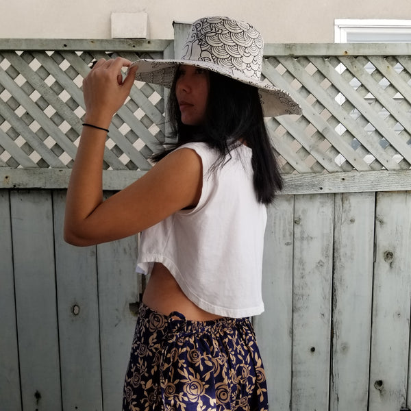 White Two Waves  Sun Hat