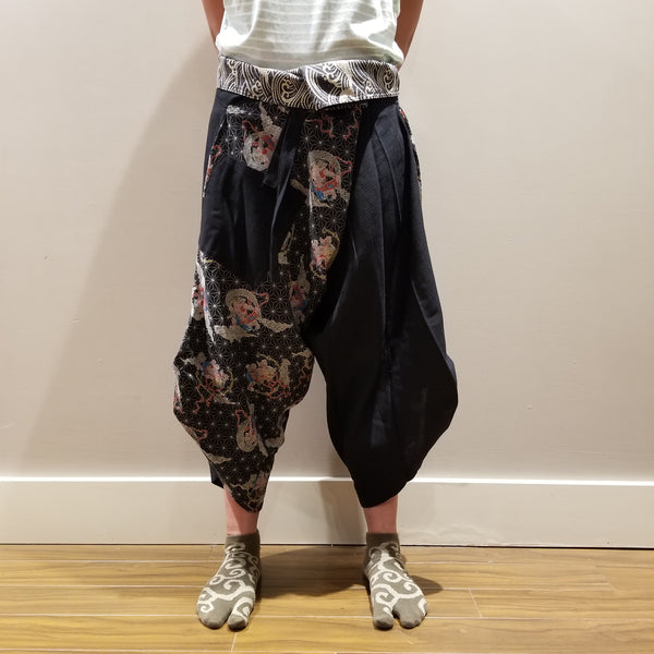 Fujin (風神) & Raijin (雷神)
Samurai Pants waist tied