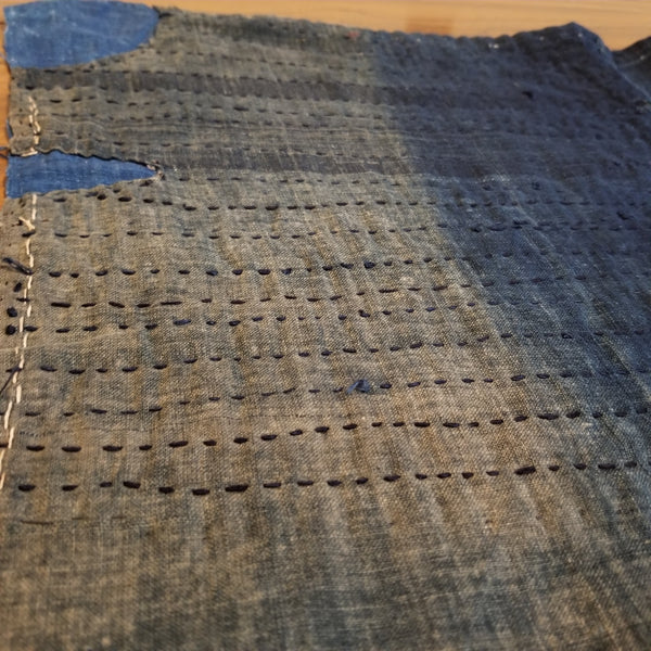 Boro Faded Indigo Sashiko Patched Fan Tsutsugaki 143cm x 123cm
