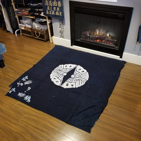 Aizome Tsutsugaki Family Crest Textile Fabric 125cm x 135cm