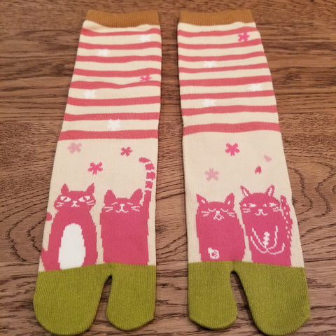 Cat pattern Tabi Socks( high ankle length)