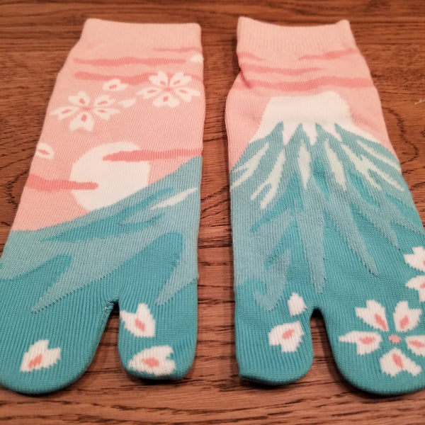 Mount Fuji and the Sun Tabi Socks