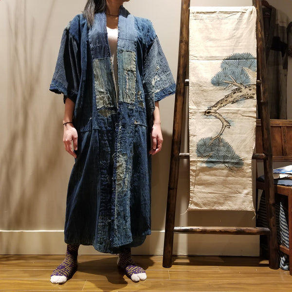 Antique Tsutsugaki Indigo Boro Sashiko Patchwork Noragi Jacket Reversible Kimono from Meiji
