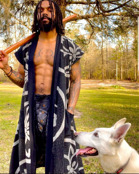 Black Samurai Crest Long Monk Vest Kimono