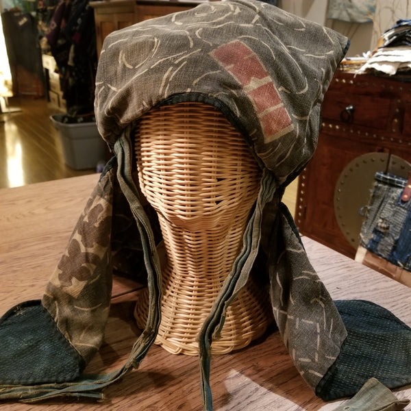 Antique Showa Era Fireman's Helmet Cloud Pattern