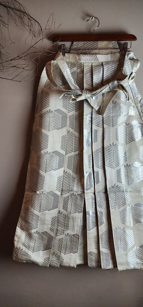 Vintage Silver Kamon Hakama Pants