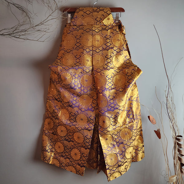 Vintage Golden Flower Kamon Hakama Pants
