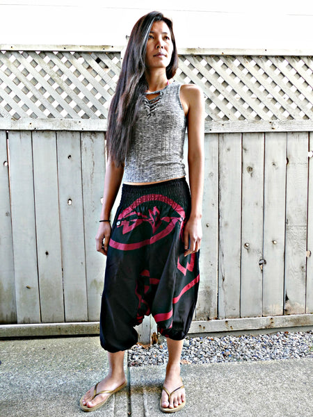 Black/Red Colour Short Harem Pants
